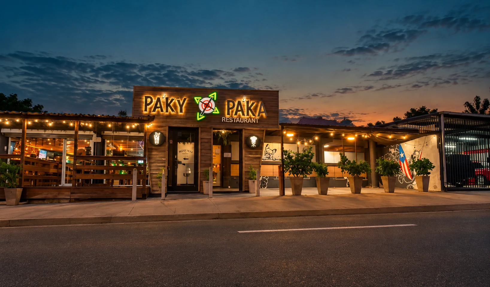 Fachada de Pa’Ky o Pa’Ka al atardecer